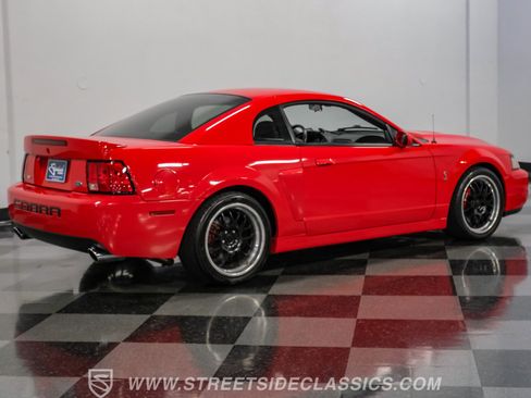 Used 2004 Ford Mustang Cobra RWD image 13