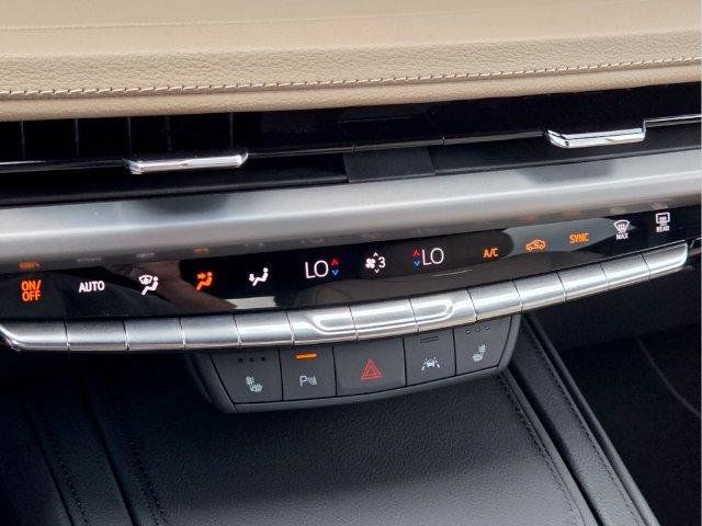 Certified 2025 Cadillac XT4 Premium Luxury w/ Cold Weather Package FWD image 29