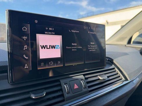 Certified 2024 Audi Q5 2.0T Premium Plus image 32