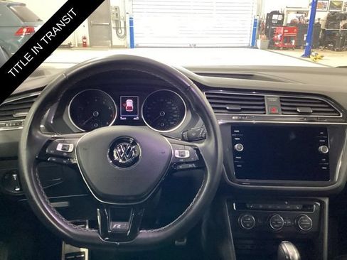 Used 2020 Volkswagen Tiguan SE R-Line AWD/4WD image 6