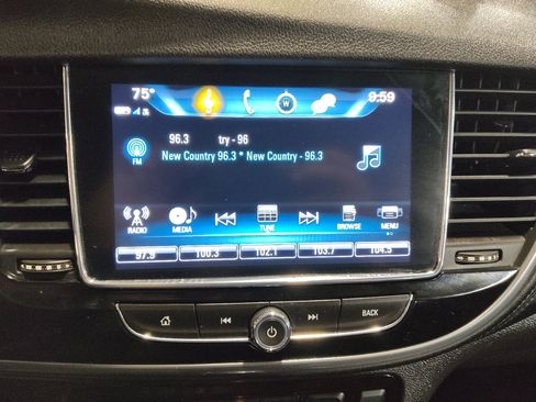 Used 2020 Buick Encore Preferred FWD image 25