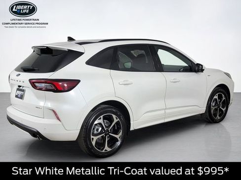 Certified 2024 Ford Escape ST-Line Select w/ Tech Pack #2 AWD/4WD image 3