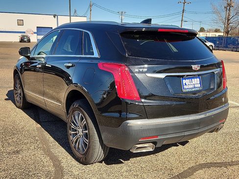 Used 2019 Cadillac XT5 Luxury image 2