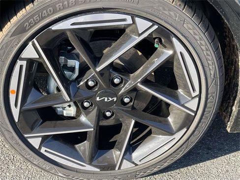 New 2025 Kia K4 GT-Line image 14