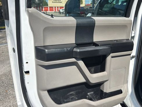 Used 2017 Ford F350 XL w/ Power Equipment Group AWD/4WD image 23