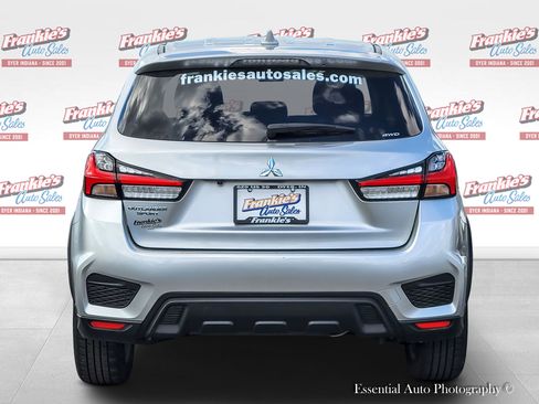Used 2023 Mitsubishi Outlander Sport AWD image 4