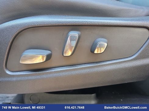 Used 2019 Cadillac XT5 Luxury image 30