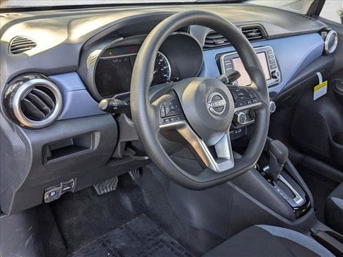New 2025 Nissan Versa SV w/ Trunk Package FWD image 3