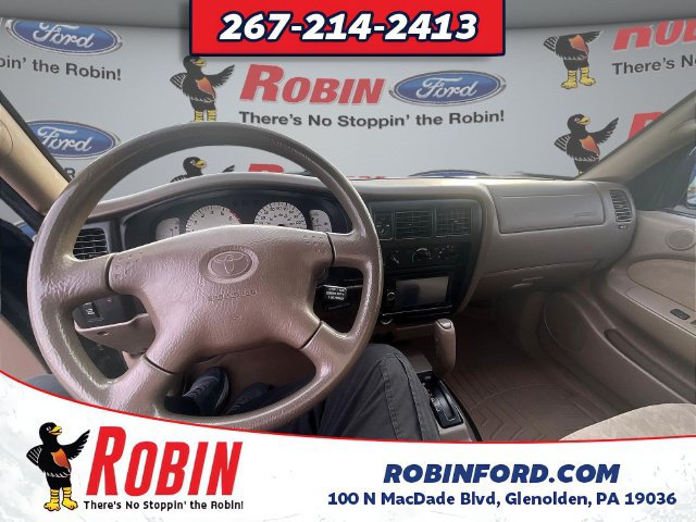 Used 2002 Toyota Tacoma 4x4 Xtracab V6 w/ SR5 Pkg w/ Chrome Pkg image 10