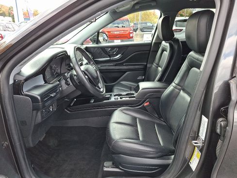 Used 2020 Lincoln Corsair AWD w/ Equipment Group 101A image 14