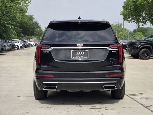 Used 2022 Cadillac XT6 Premium Luxury w/ Platinum Package FWD image 9