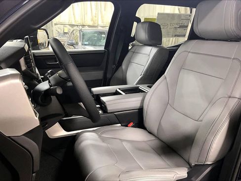 New 2026 Toyota Tundra Limited image 9