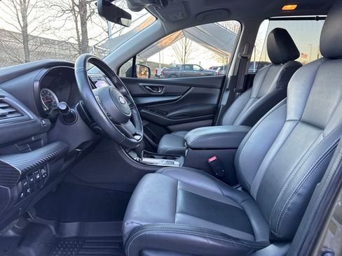 Used 2022 Subaru Ascent Onyx Edition image 13