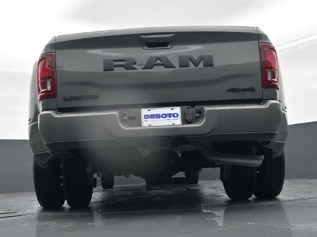 New 2026 RAM 3500 Laramie AWD/4WD image 52