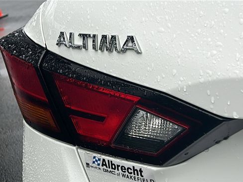 Used 2020 Nissan Altima 2.5 S FWD image 7