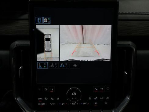 Used 2025 GMC Acadia Denali w/ Super Cruise Package AWD/4WD image 31