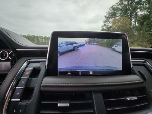 Used 2021 Chevrolet Tahoe Z71 image 19