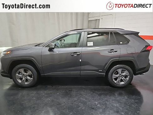 New 2025 Toyota RAV4 XLE image 4