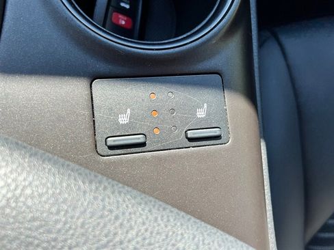 Used 2023 Toyota Camry SE w/ Cold Weather Package image 30