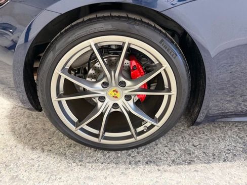Used 2017 Porsche 718 Cayman S RWD image 38