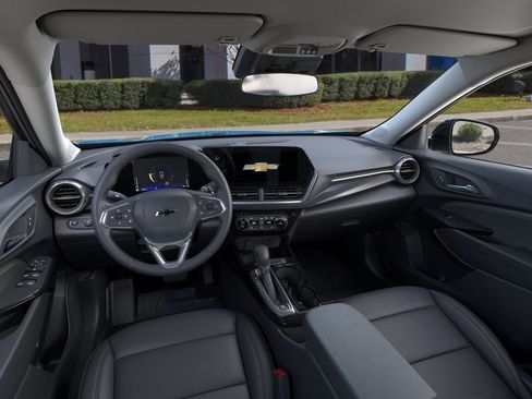 New 2026 Chevrolet Trax ACTIV w/ Driver Confidence Package FWD image 15