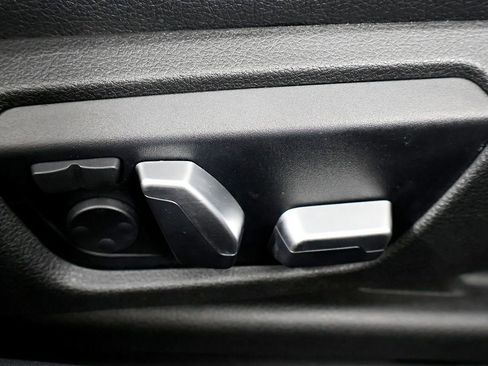 Used 2018 BMW M2 image 43