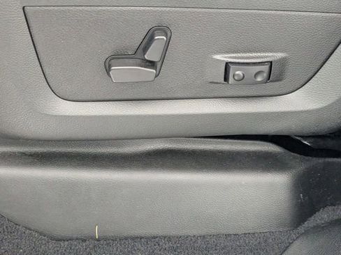 Used 2025 RAM 2500 Limited image 15