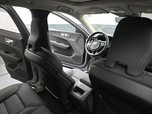 New 2026 Volvo XC60 B5 Plus w/ Climate Package image 15