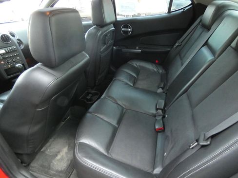 Used 2008 Pontiac Grand Prix GXP FWD image 13