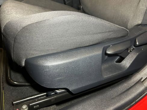 Used 2025 Toyota Camry LE FWD image 20