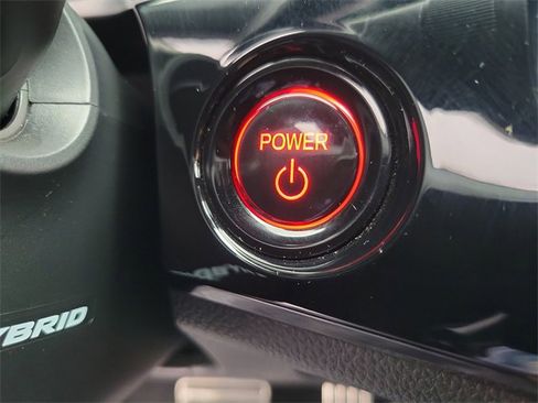 Certified 2025 Honda Civic Sport image 30