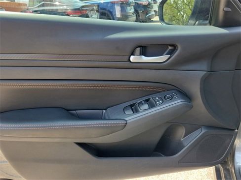 Certified 2022 Nissan Altima 2.5 SR w/ Midnight Edition Package image 20