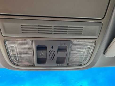 Used 2009 Honda Accord EX image 19