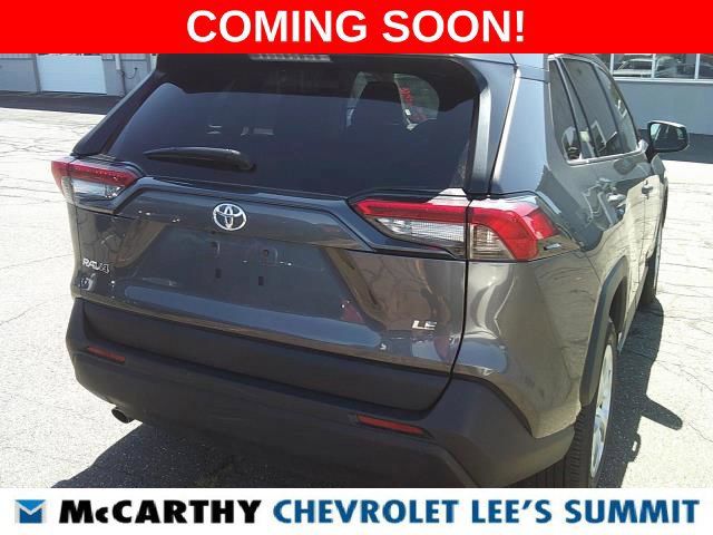 Used 2025 Toyota RAV4 LE FWD image 4