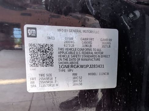 Used 2023 Chevrolet Traverse LT FWD image 27