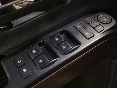 Used 2017 GMC Sierra 1500 Denali w/ Denali Ultimate Package image 27