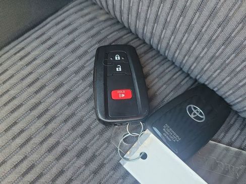 Used 2024 Toyota 4Runner SR5 image 36