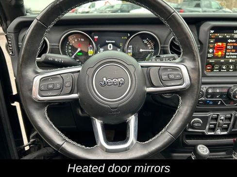 Used 2022 Jeep Wrangler Unlimited Sahara w/ Cold Weather Group image 16