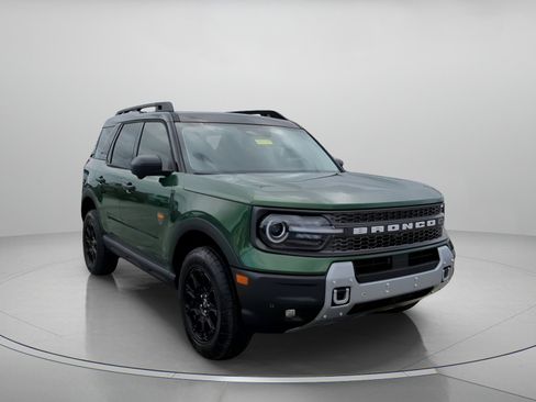 New 2025 Ford Bronco Sport Badlands w/ Badlands Tech Package AWD/4WD image 4