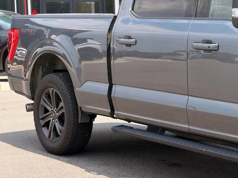 Used 2022 Ford F150 XLT w/ Equipment Group 302A High AWD/4WD image 5