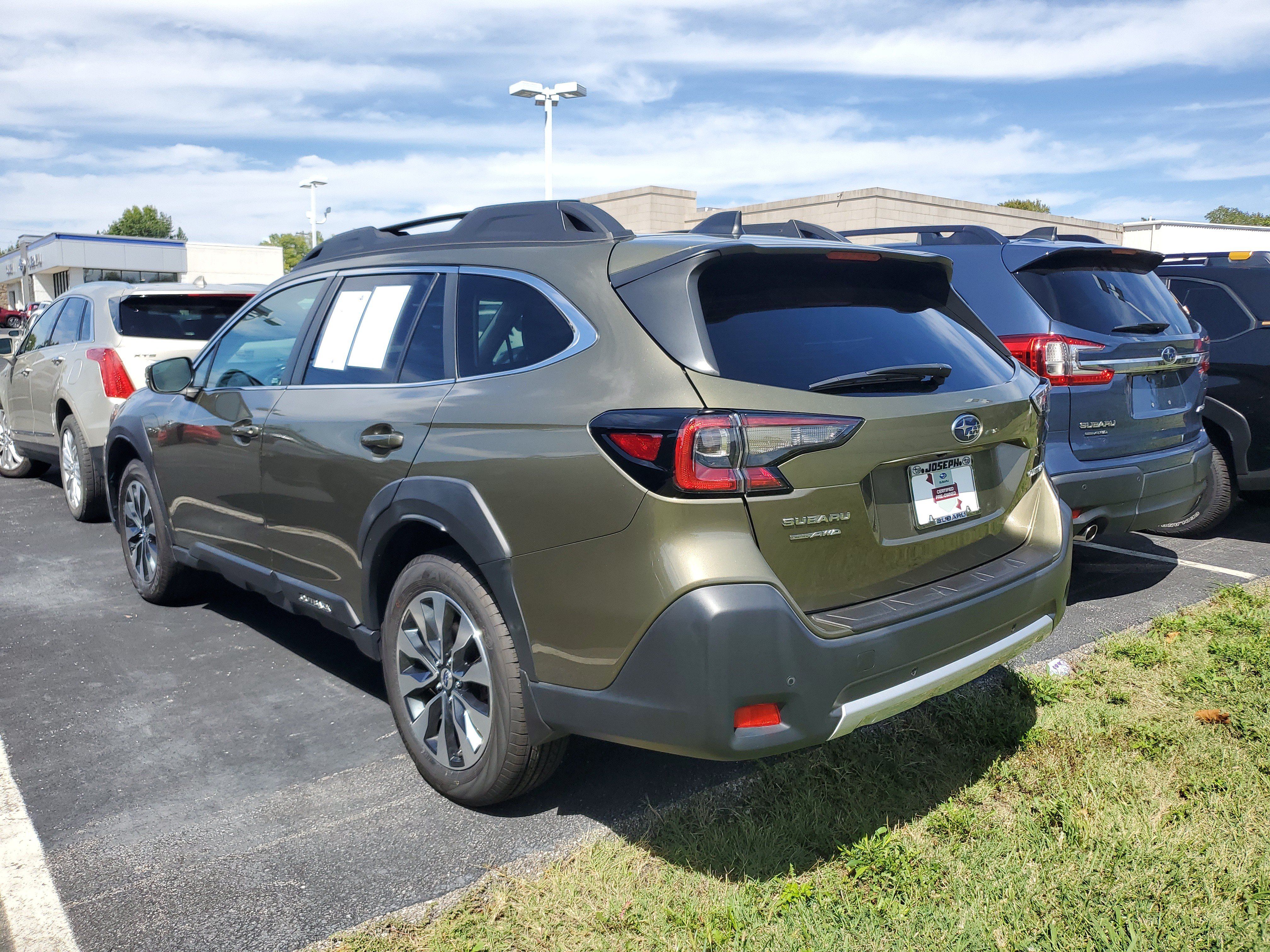 Certified 2024 Subaru Outback Limited AWD/4WD image 2