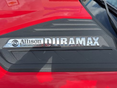 New 2025 Chevrolet Silverado 2500 Custom w/ Custom Value Package image 10