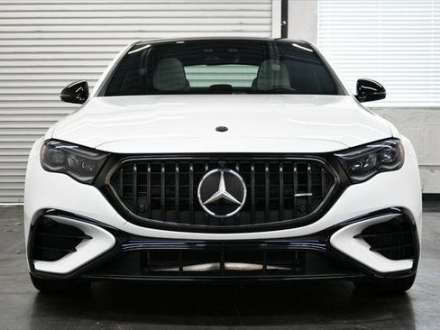 Used 2026 Mercedes-Benz E 53 AMG e 4MATIC Sedan image 23