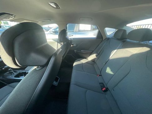 Certified 2025 Kia K4 FWD image 6