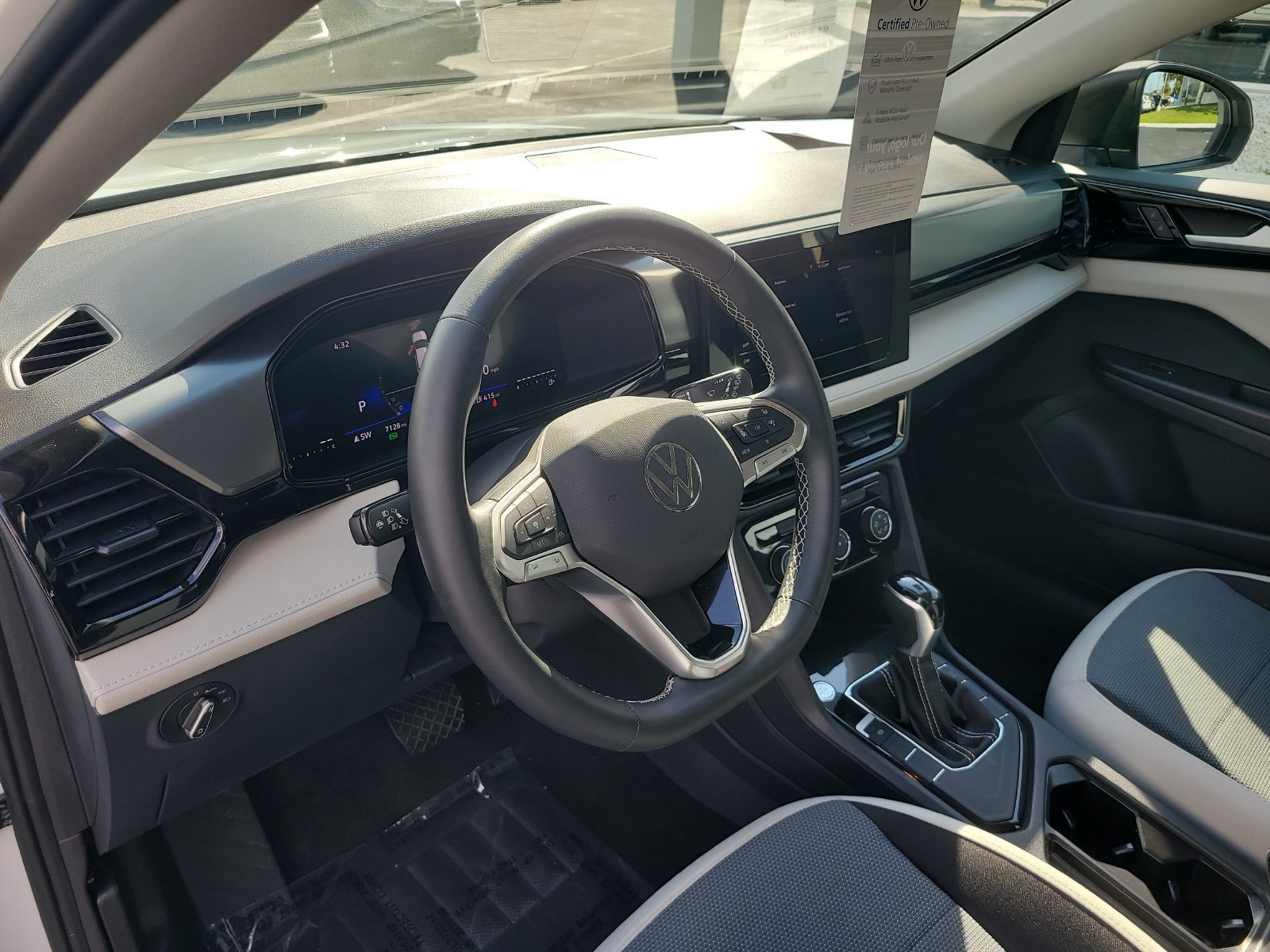 Certified 2026 Volkswagen Taos S FWD image 18
