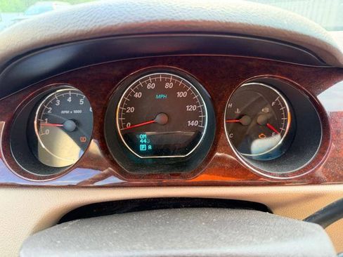 Used 2007 Buick Lucerne CX FWD image 34