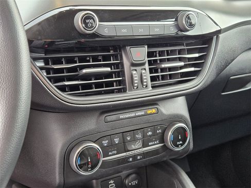 New 2025 Ford Escape Active image 15