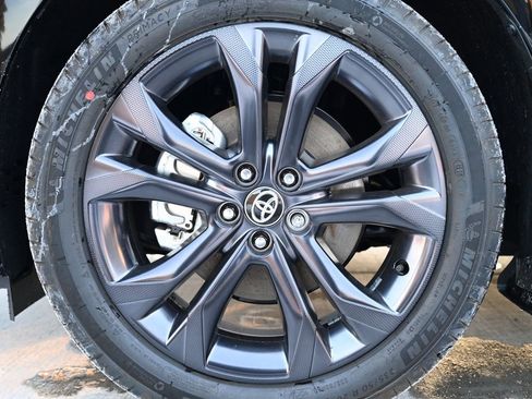 Used 2025 Toyota Sienna XSE image 49