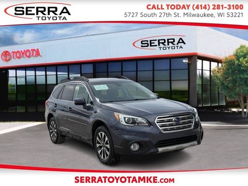 Used 2017 Subaru Outback 2.5i Limited image 1