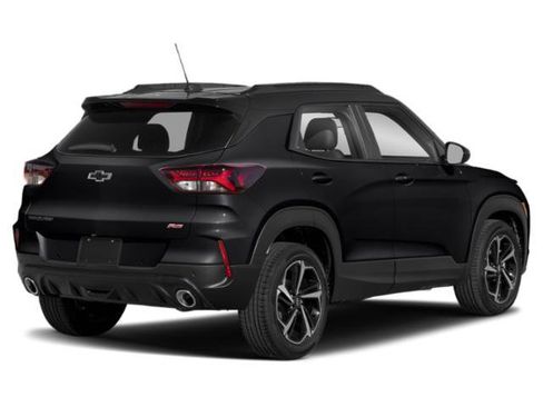 Used 2021 Chevrolet TrailBlazer RS w/ Technology Package AWD/4WD image 2